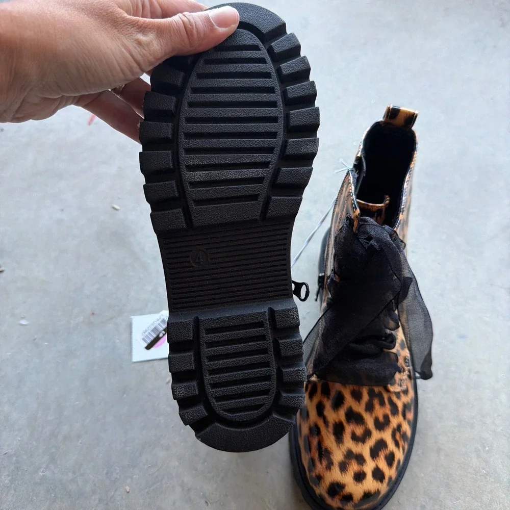 Kids Leopard‎ Print Patent Combat Boots Zip Up Lug Sole Ankle Boots Size 4